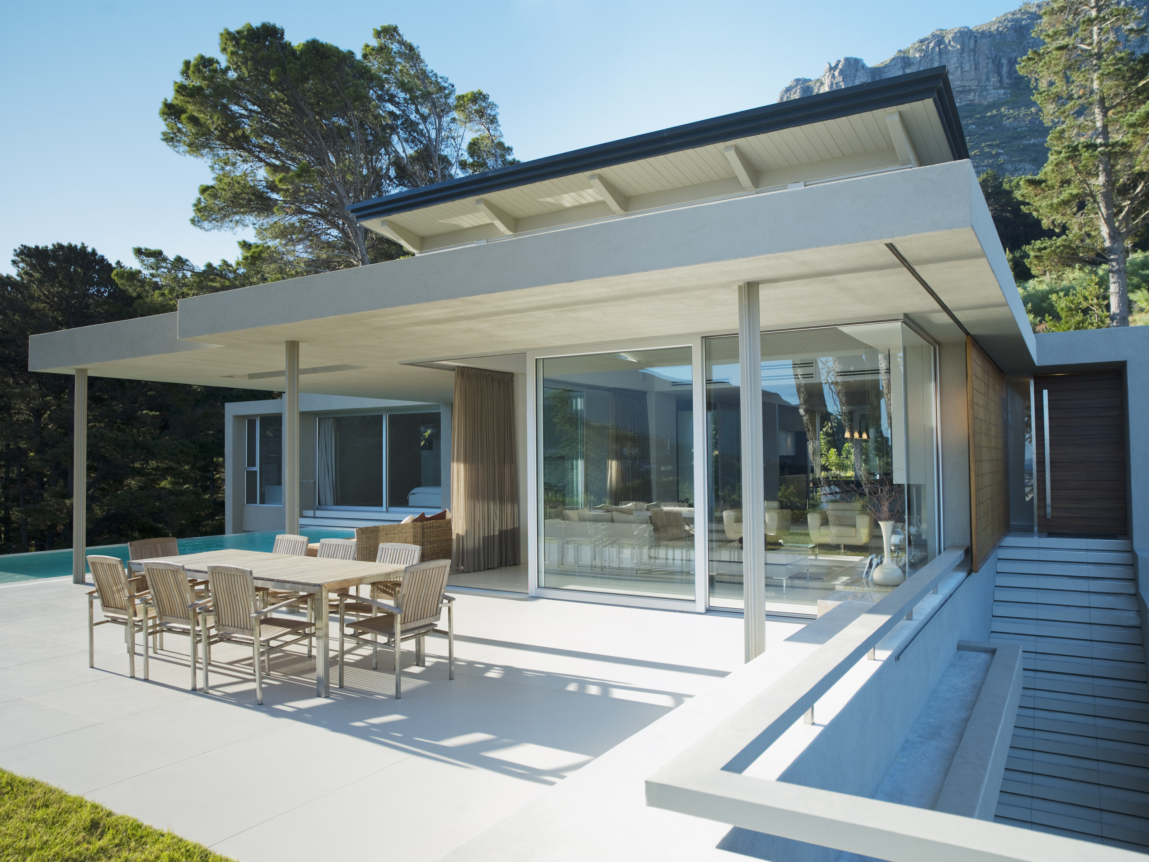 Sonnenschutz für die Terrasse – Welche Möglichkeiten gibt es?